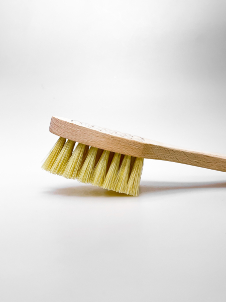 Hufbürste / Fibre geschwungen, Holz geölt